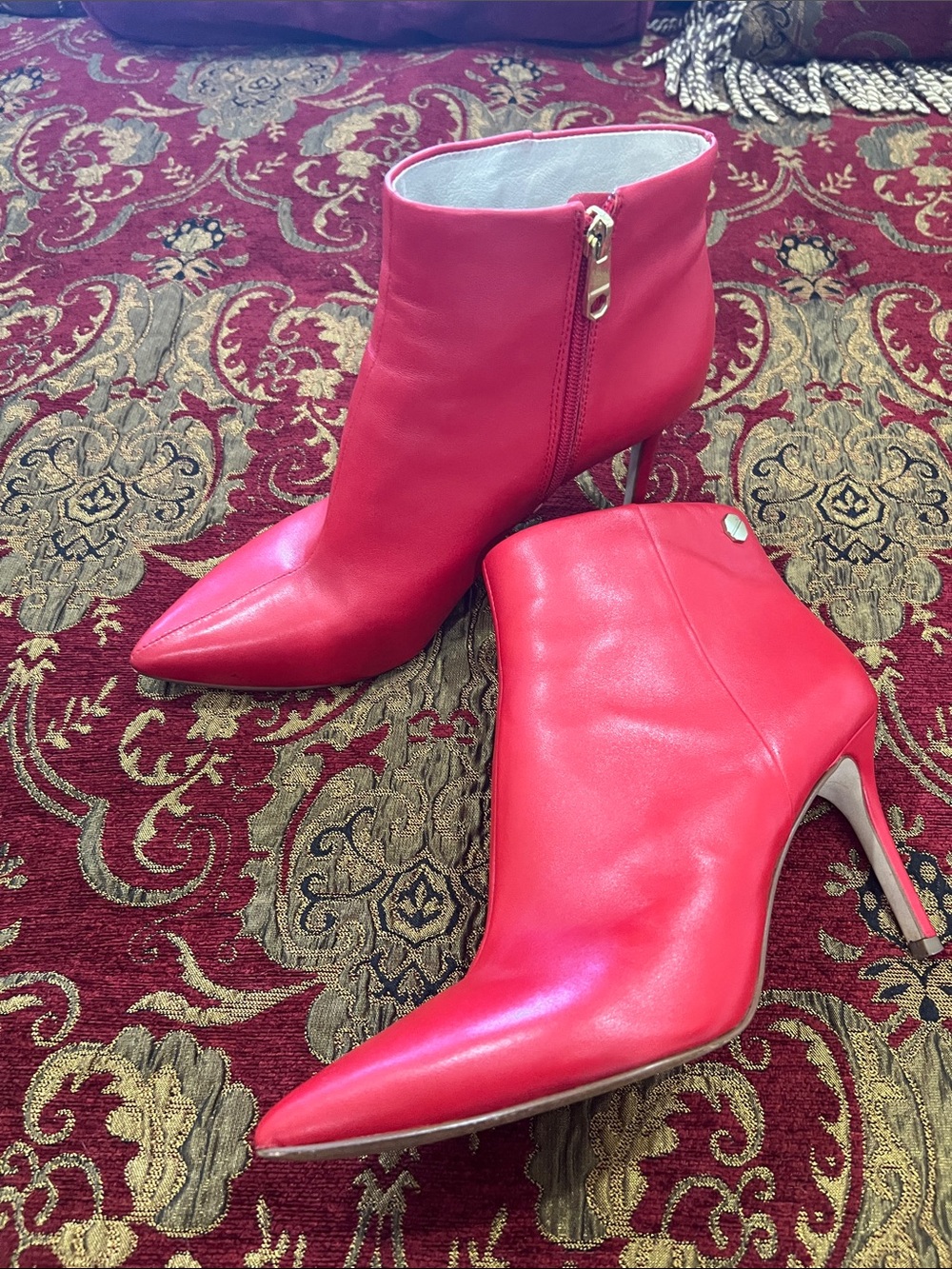 Louise et Cie Red Pointed Toe Ankle Booties